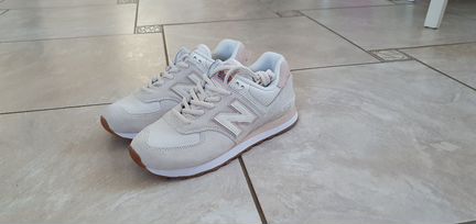 Кроссовки New Balance женские