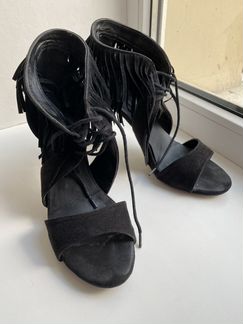 Босоножки из магазина Podium market