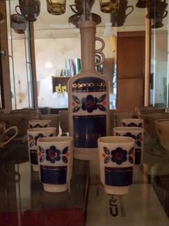 Графин со стопками