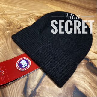 Мужская шапка Canada Goose