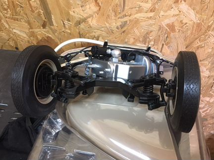 Детали колекционной машинки газ Победа