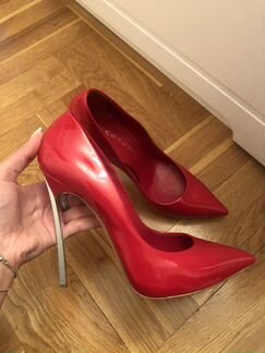 Продаю туфли casadei