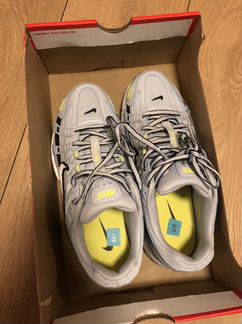 Кроссовки Nike новые