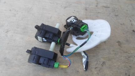 Моторчик заслонки печки Мицубиси Лансер 10 Lancer