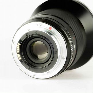 Zeiss 21mm f/2.8 T* ZE Distagon