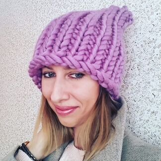 Шапка хельсинки из мериносовой шерсти. Вязаная шер