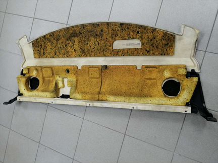 Полка задняя е60