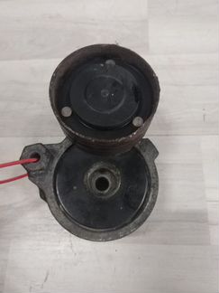 Механизм натяжения ремня, цепи на Audi A8 D3/4E (2