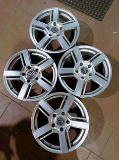 Диски бу литые R17 B на VW Touareg