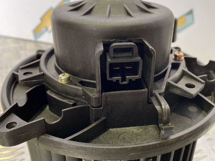 Мотор печки Опель Астра J / Insignia