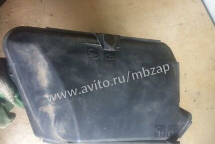 Корпус блока предохранителей Mercedes w211 w219 E