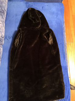 Жилет меховой новый нарядный