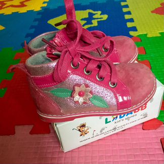 Ботинки детские для девочки