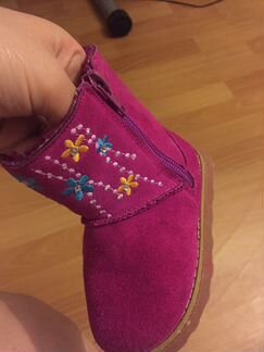 Уги для девочки р.22