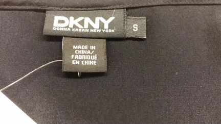 Dkny платье шелковое с пайетками новое черное 44+