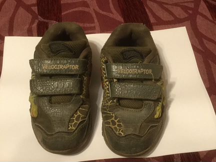 Кроссовки Dinosoles 25-26 размер
