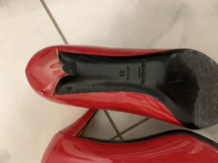 Красные лодочки Saint Lauren, 38 размер