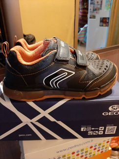 Кроссовки светящиеся geox (геокс)