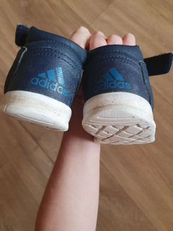Кроссовки Adidas 24 размер