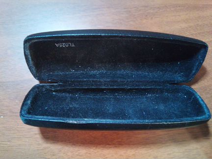 Футляры для очков (темные)