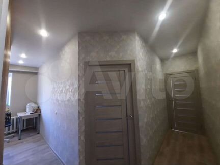 2-к. квартира, 43 м², 4/4 эт.