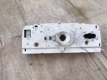 Фольцваген Т-4 приборка с часами