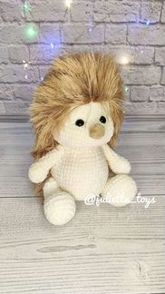 Вязаный ёжик Гарик