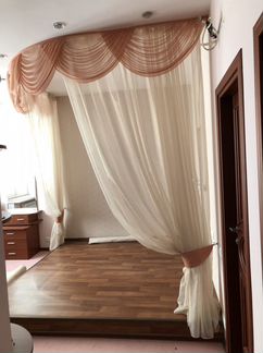 Балдахин над кроватью