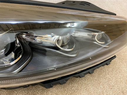 Фара правая Kia Sorento 3 prime