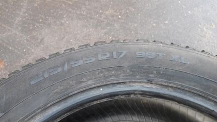 Шина бу 215-55-17 Nokian Hakkapeliitta 8 5b3