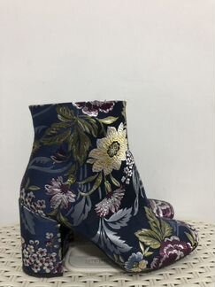 Mimi Block Heel Ankle Boot In Navy Floral Print
