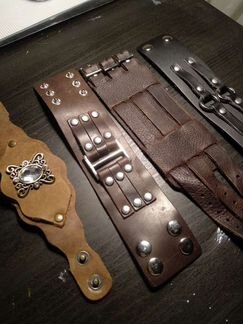 Кожаный браслет