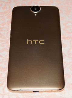 HTC One E9 Plus (золотой)