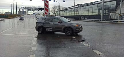 Hyundai Santa Fe 2.2 AT, 2017, битый, 65 000 км