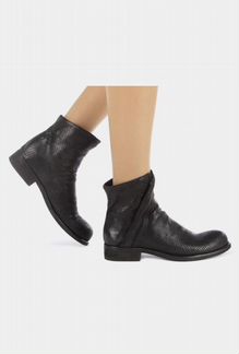 Ботинки женские новые Итальянские officine creativ