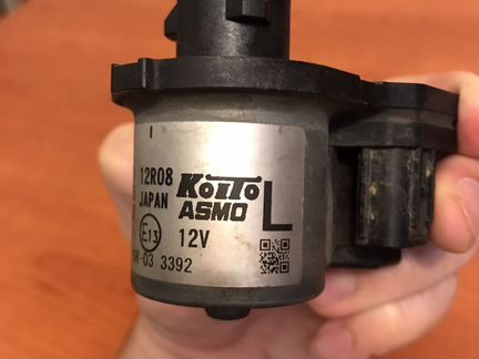 Мотор корректора левой фары. Toyota / Lexus