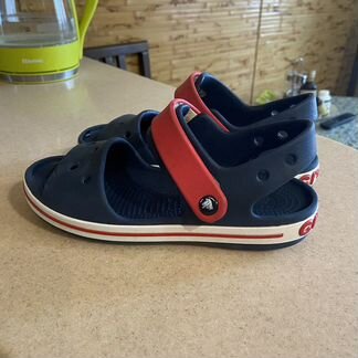 Сандалии Crocs J2