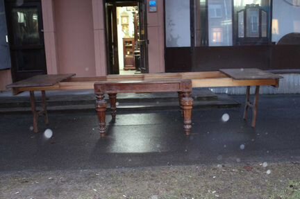 Антикварный обеденный стол,дубовый,раскладной