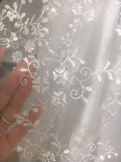 Белоснежное платье для девочки