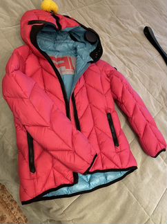 Красивая куртка для зимы и катания на лыжах