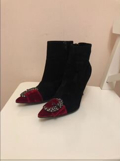 Продам ботильоны Cristian Lacroix 37