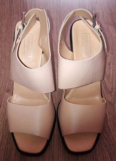 Кожанные босоножки Topshop