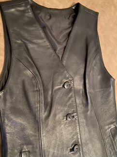 Жилет кожаный