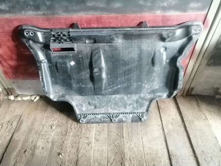 Защита двигателя Skoda Octavia A7 3Q0825901B